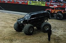 MONSTER JAM